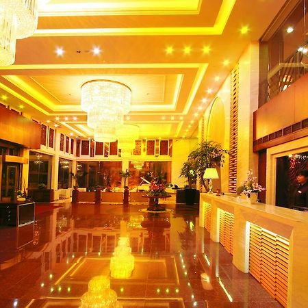 Dalian Southern Airline Pearl Hotel Екстер'єр фото