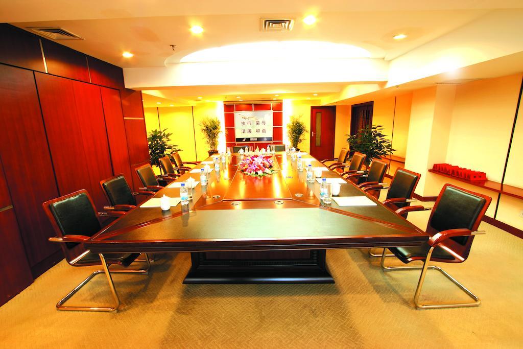 Dalian Southern Airline Pearl Hotel Екстер'єр фото