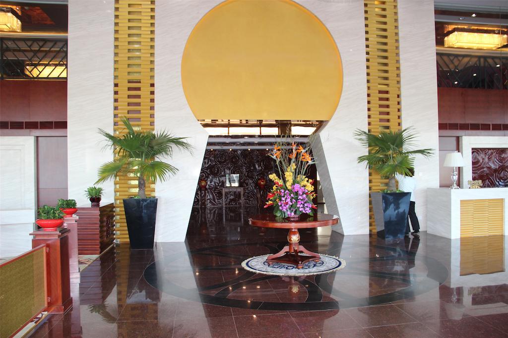 Dalian Southern Airline Pearl Hotel Екстер'єр фото