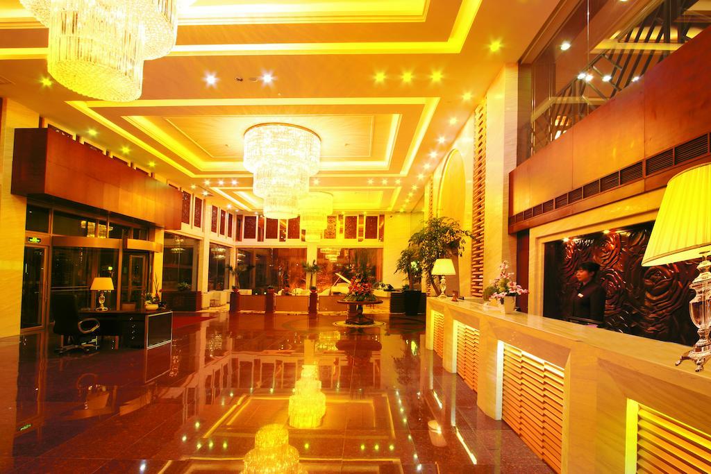 Dalian Southern Airline Pearl Hotel Екстер'єр фото