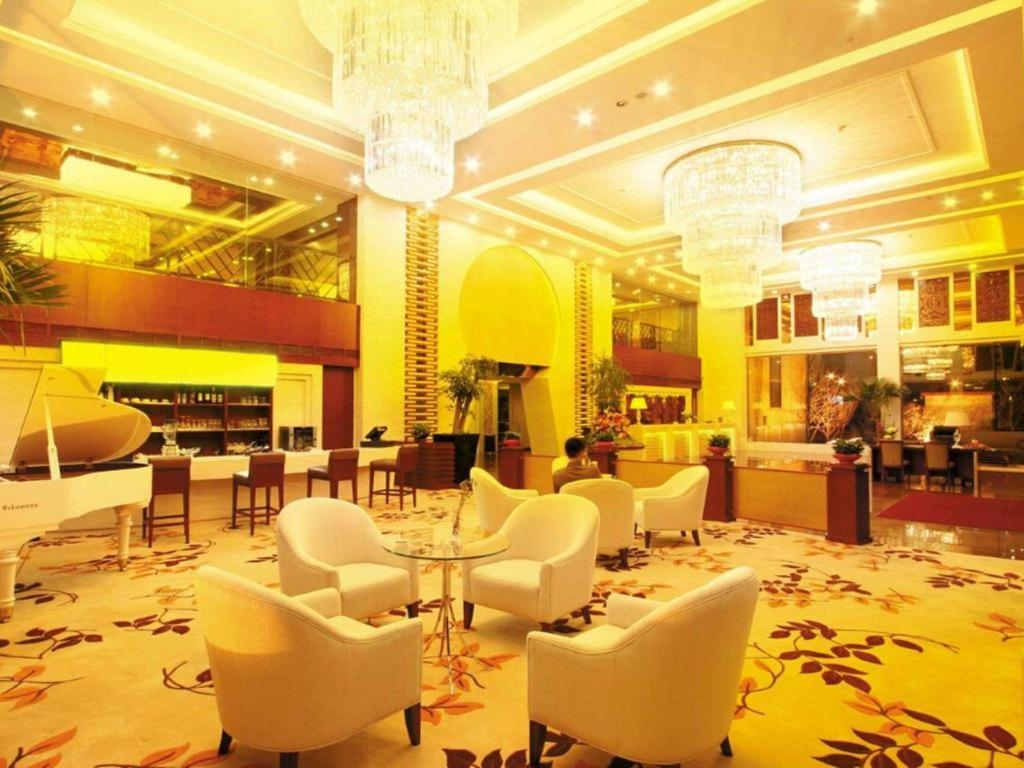 Dalian Southern Airline Pearl Hotel Екстер'єр фото