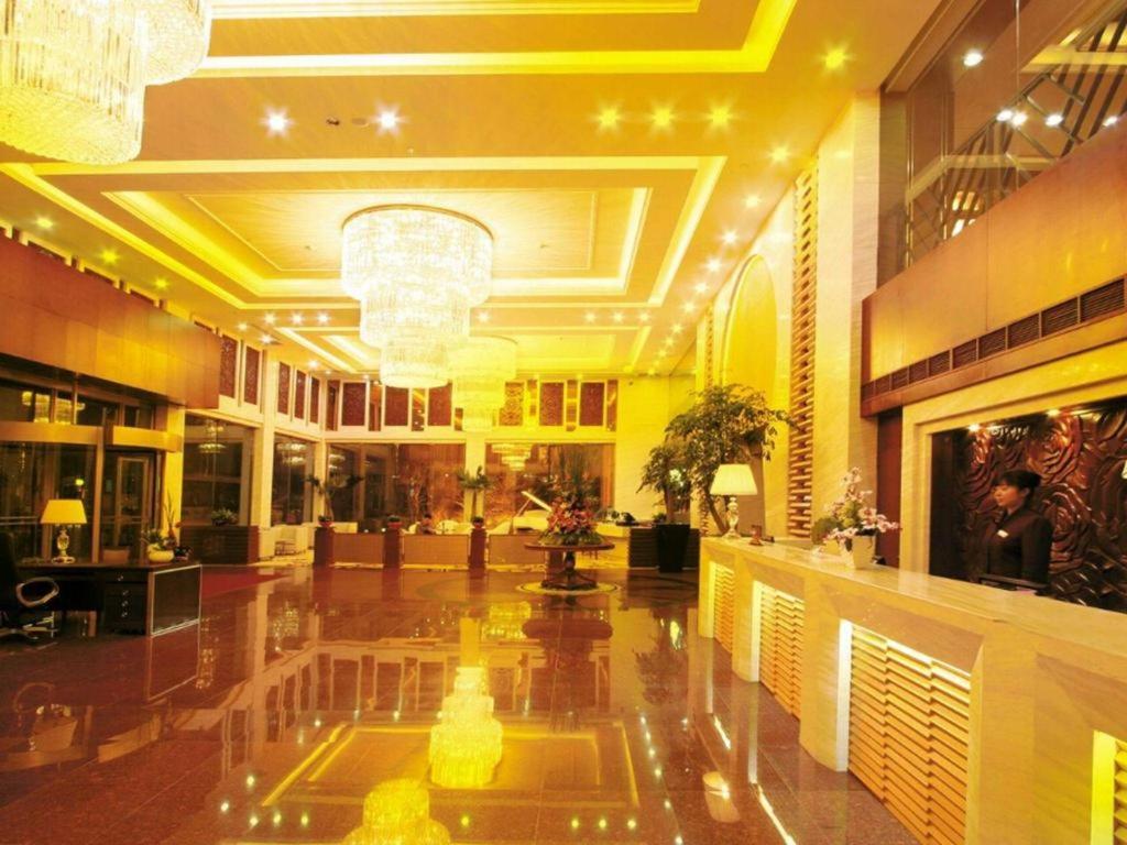 Dalian Southern Airline Pearl Hotel Екстер'єр фото