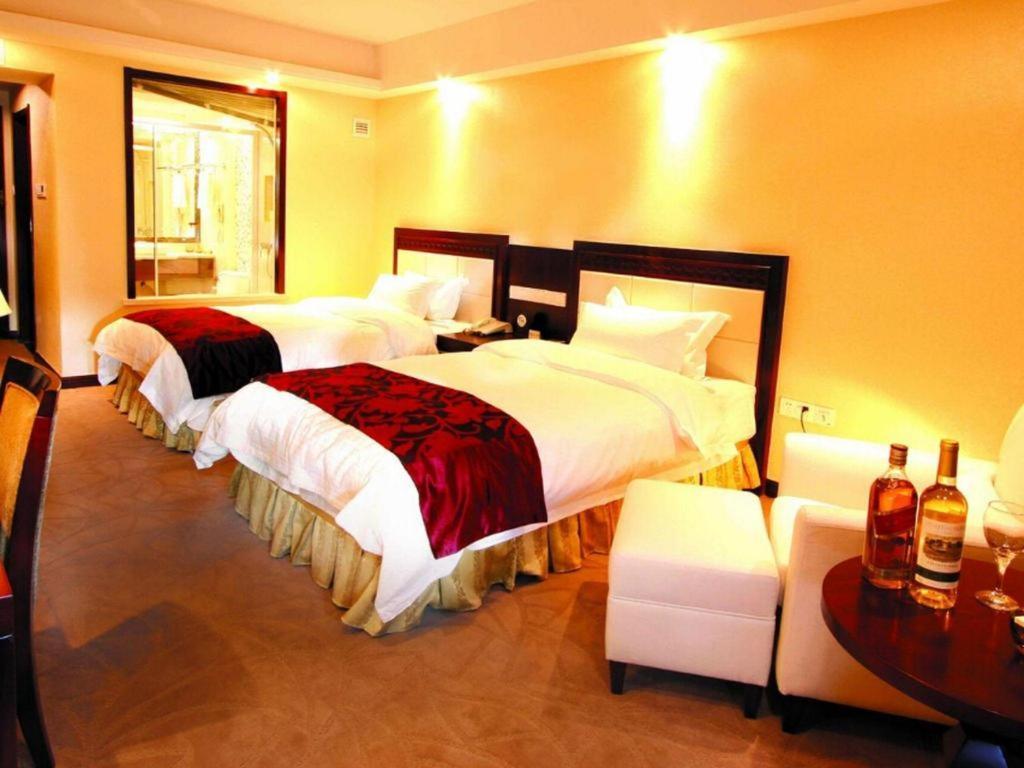 Dalian Southern Airline Pearl Hotel Екстер'єр фото