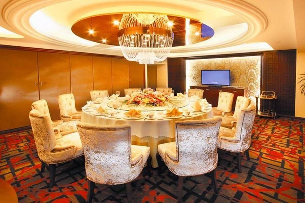 Dalian Southern Airline Pearl Hotel Екстер'єр фото