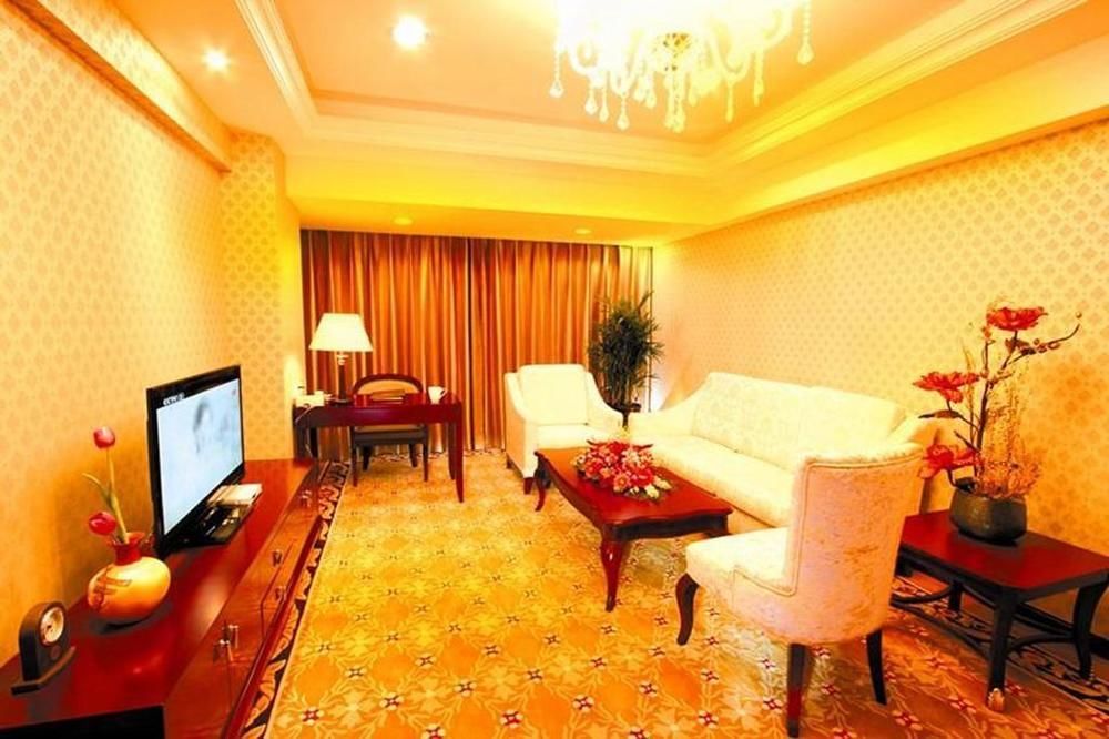 Dalian Southern Airline Pearl Hotel Екстер'єр фото